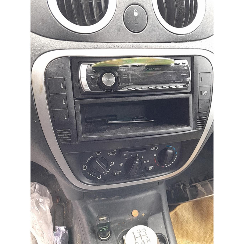 Cric CITROEN C3 1 Photo n°4