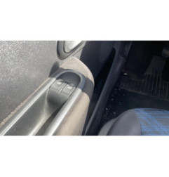 Verin de coffre RENAULT CLIO 3