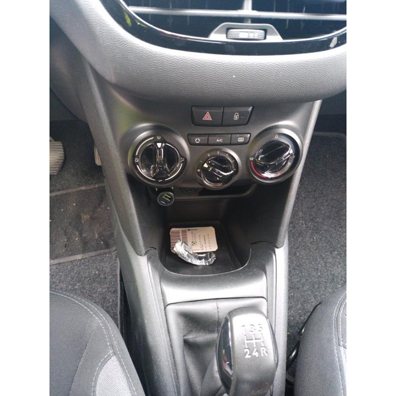 Jante PEUGEOT 208 1 Photo n°18