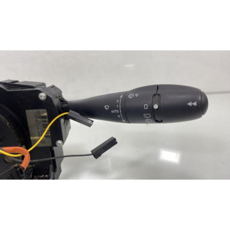 Com (Bloc Contacteur Tournant+Commodo Essuie Glace+Commodo Phare) CITROEN C3 1
