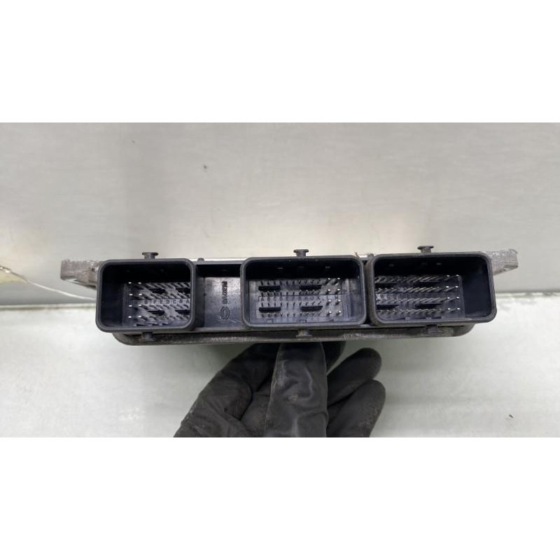 Calculateur moteur RENAULT SCENIC 2 Photo n°4