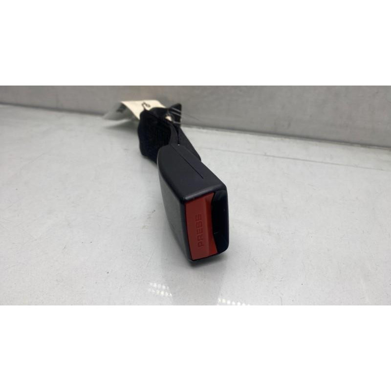 Attache ceinture arriere gauche BMW X1 E84 Photo n°3