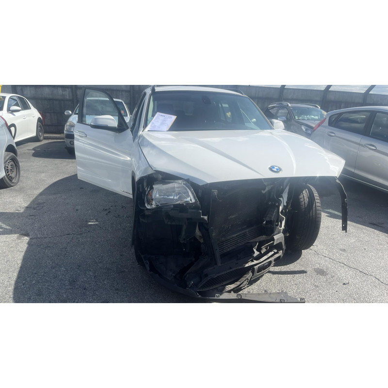 Interrupteur de leve vitre arriere gauche BMW X1 E84 Photo n°11