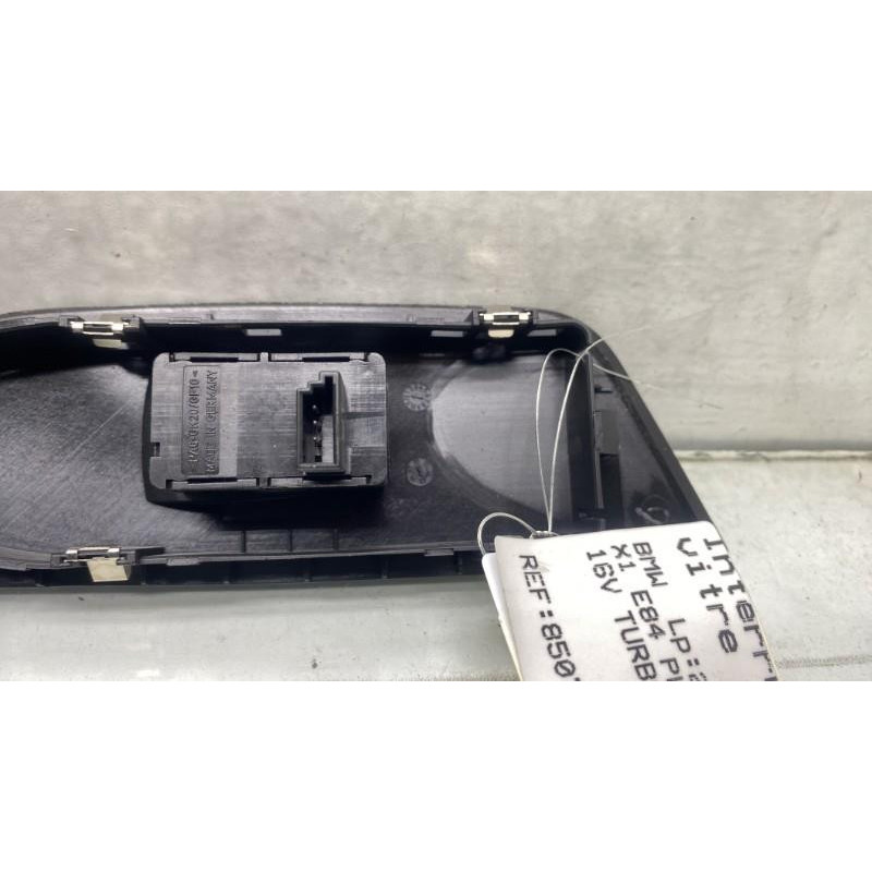 Interrupteur de leve vitre avant droit BMW X1 E84 Photo n°2