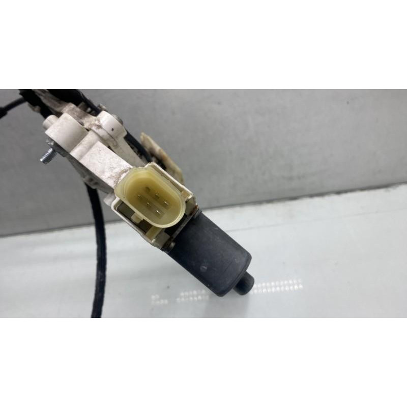 Leve vitre electrique avant gauche BMW X1 E84 Photo n°10