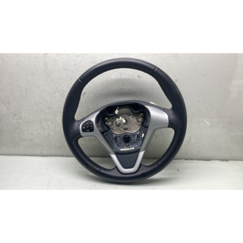 Volant FORD FIESTA 6 Photo n°2
