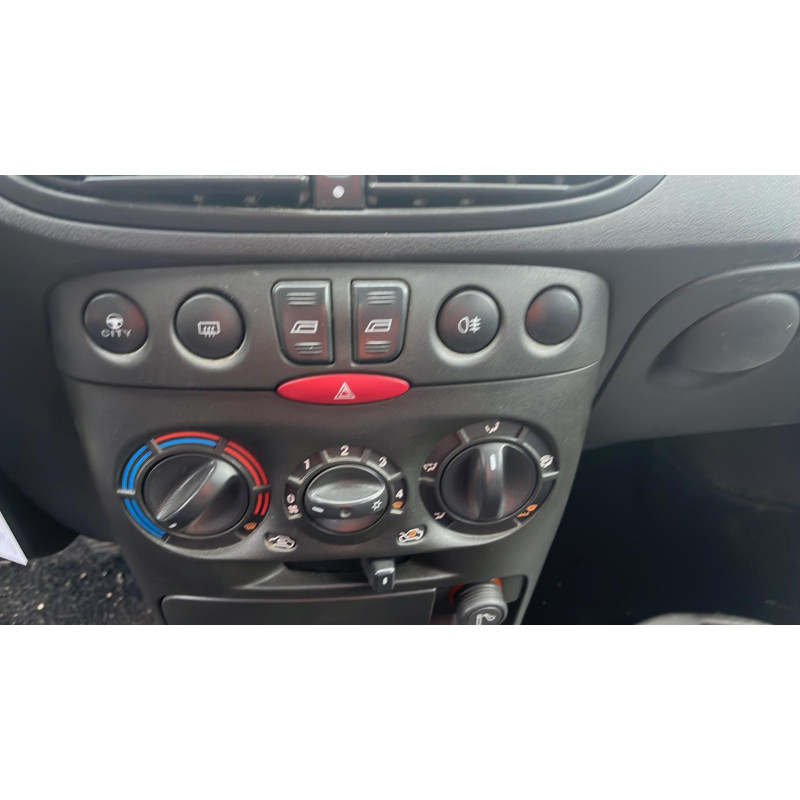 Plage arriere FIAT PUNTO 2 Photo n°7
