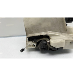 Serrure avant droit VOLKSWAGEN PASSAT 4