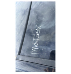Serrure avant droit VOLKSWAGEN PASSAT 4