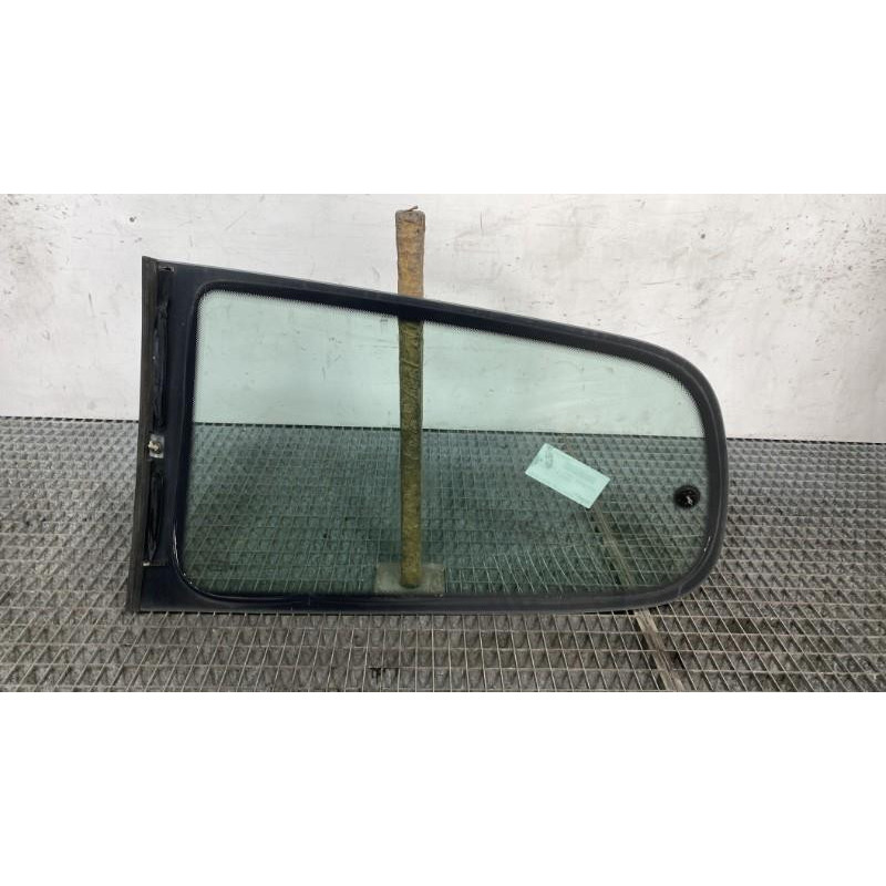 Custode arriere droit PEUGEOT 307 Photo n°2