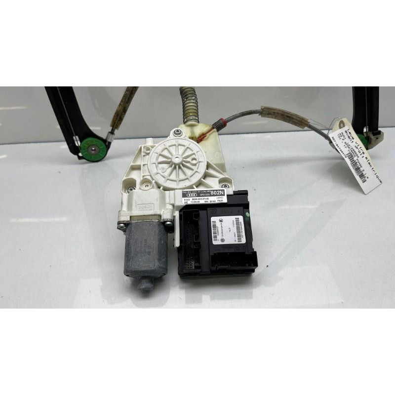 Leve vitre electrique avant droit AUDI A3 2 Photo n°8