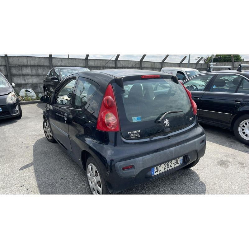 Verin de coffre PEUGEOT 107 Photo n°7