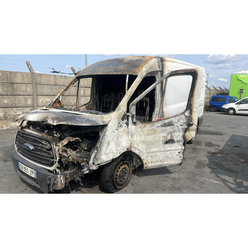 Compresseur clim FORD TRANSIT 5 Photo n°7