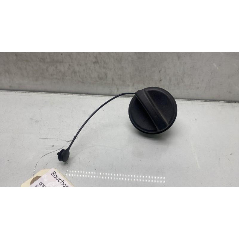 Bouchon de carburant OPEL KARL Photo n°1