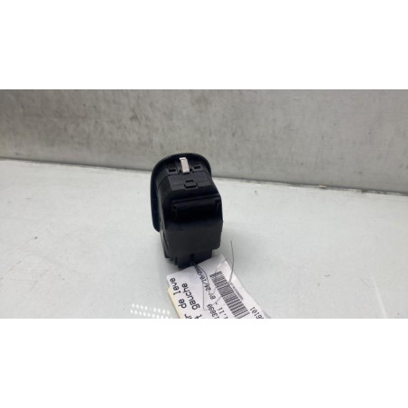 Interrupteur de leve vitre avant gauche PEUGEOT 206