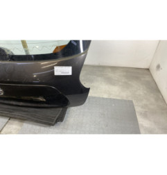 Malle/Hayon arriere NISSAN JUKE 1