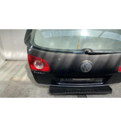 Malle/Hayon arriere VOLKSWAGEN PASSAT 5 Photo n°1