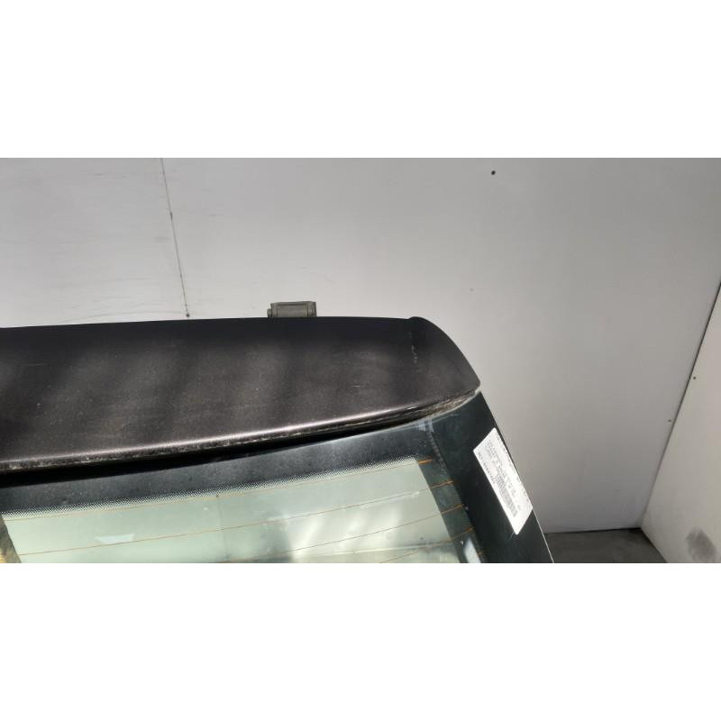 Malle/Hayon arriere VOLKSWAGEN PASSAT 5 Photo n°4