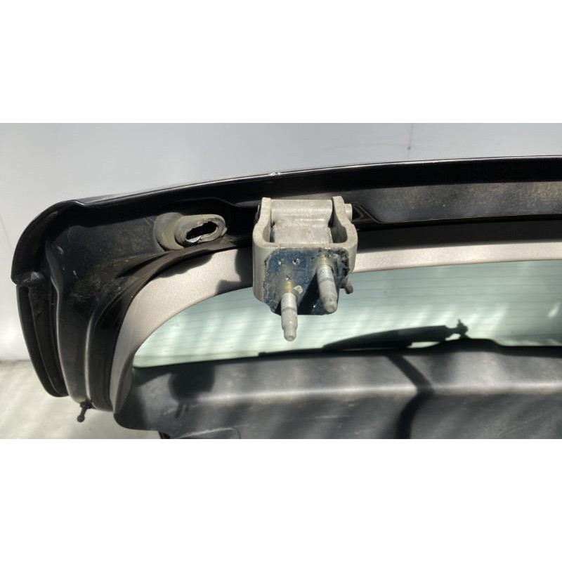 Malle/Hayon arriere VOLKSWAGEN PASSAT 5 Photo n°6