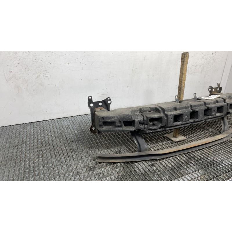 Renfort pare choc avant (traverse) VOLKSWAGEN PASSAT 5 Photo n°5