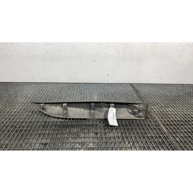 Baguette de porte arriere gauche  RENAULT MEGANE 3 Photo n°3