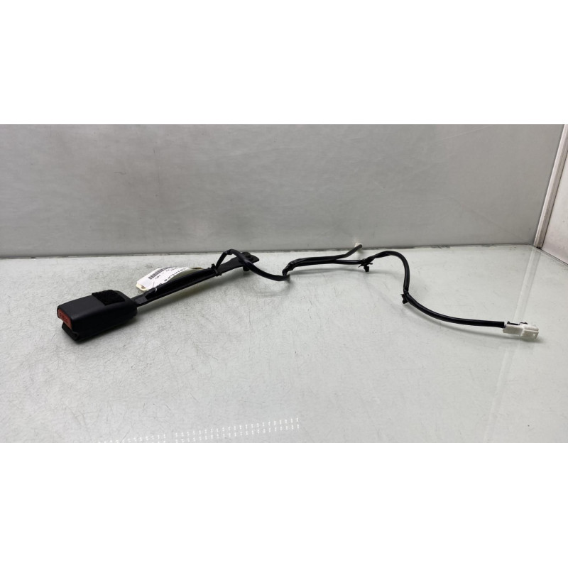 Attache ceinture avant droit NISSAN JUKE 1 Photo n°3