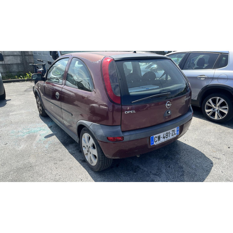 Pare choc arriere OPEL CORSA C Photo n°14