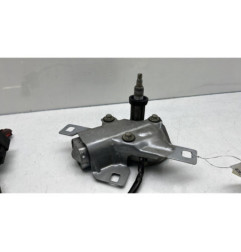 Moteur essuie glace arriere PEUGEOT 106
