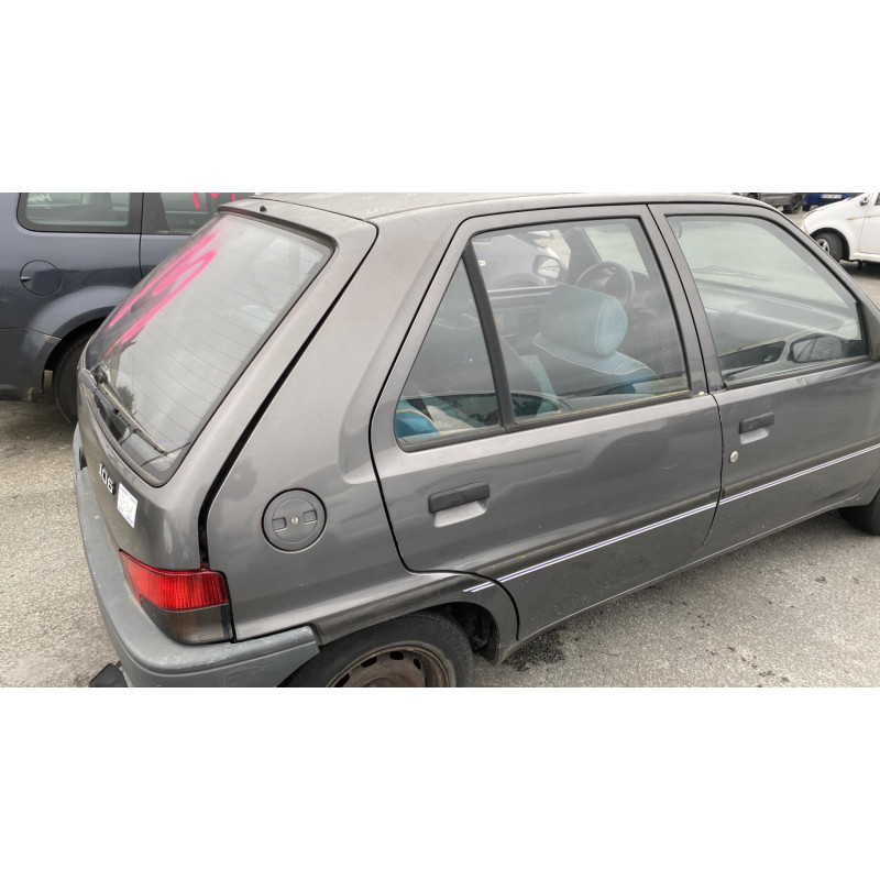 Moteur essuie glace arriere PEUGEOT 106 Photo n°6