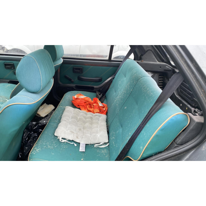 Moteur essuie glace arriere PEUGEOT 106 Photo n°9