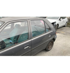 Moteur essuie glace arriere PEUGEOT 106