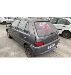 Moteur essuie glace arriere PEUGEOT 106