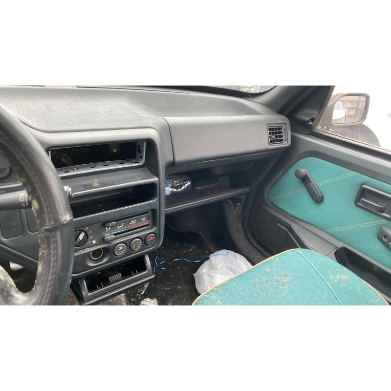 Moteur essuie glace arriere PEUGEOT 106 Photo n°16