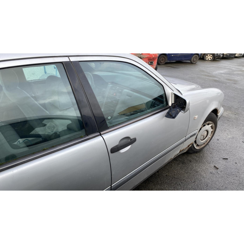 Jante MERCEDES CLASSE E 210 Photo n°12