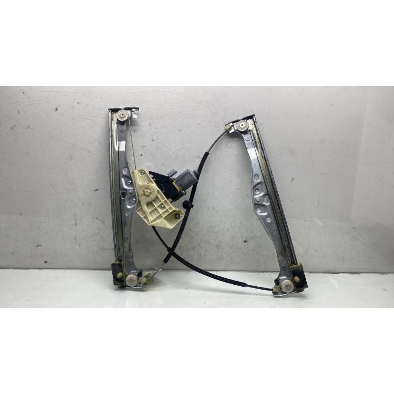 Leve vitre electrique avant droit CITROEN C4 CACTUS Photo n°6
