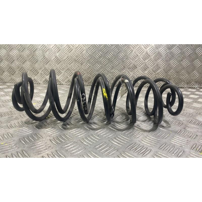 Ressort de suspension arriere droit CITROEN C4 CACTUS Photo n°1