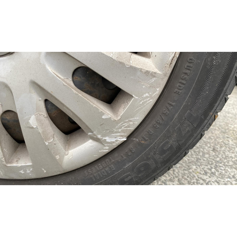 Pretensionneur de ceinture avant droit CITROEN C2 Photo n°16