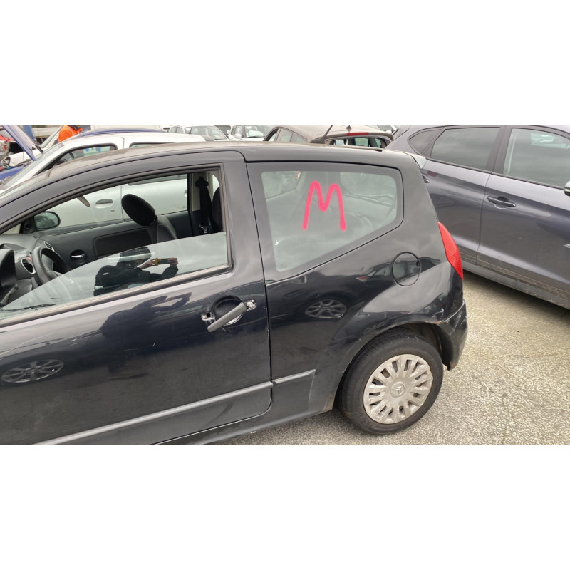 Pretensionneur de ceinture avant droit CITROEN C2 Photo n°17