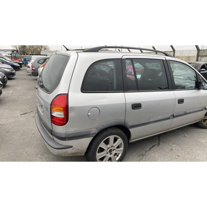 Feu arriere principal droit (feux) OPEL ZAFIRA A Photo n°11