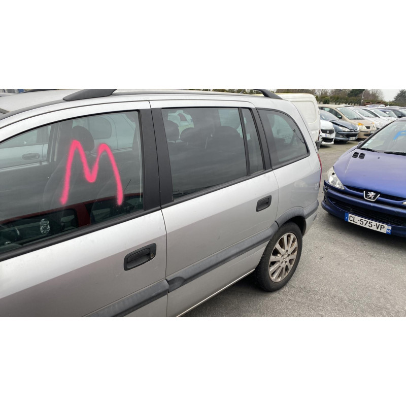 Feu arriere principal droit (feux) OPEL ZAFIRA A Photo n°15