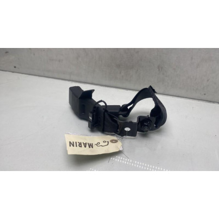 Attache ceinture arriere droit TOYOTA AVENSIS 3