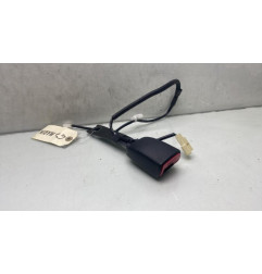 Attache ceinture avant droit TOYOTA AVENSIS 3