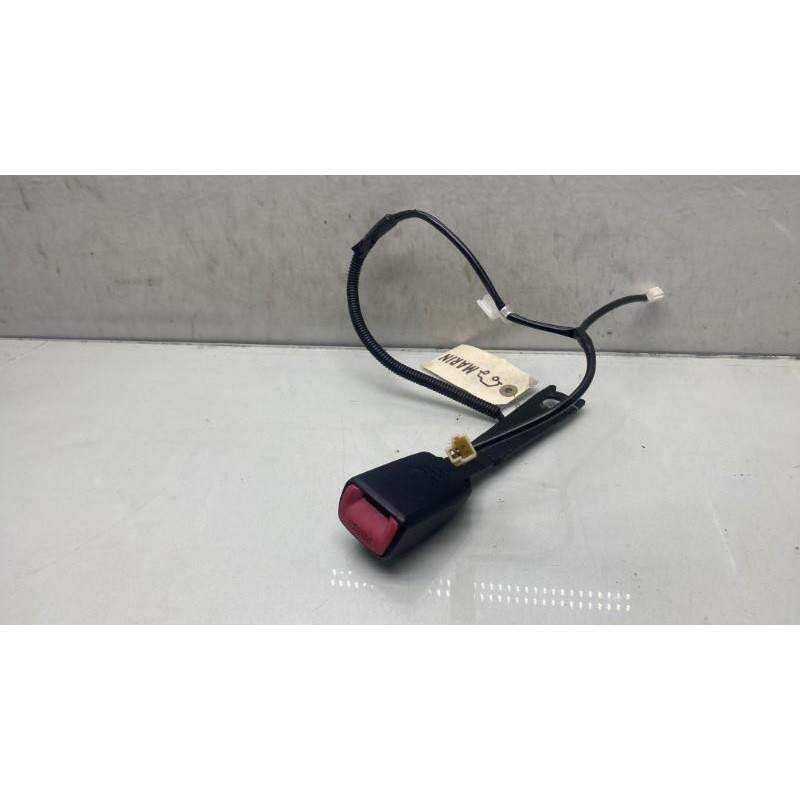 Attache ceinture avant droit TOYOTA AVENSIS 3 Photo n°3