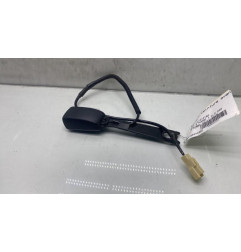 Attache ceinture avant gauche TOYOTA AVENSIS 3