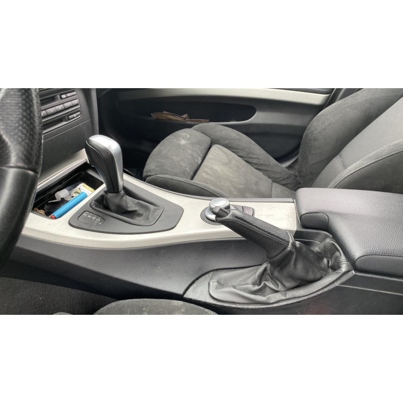 Calandre BMW SERIE 3 E91 Photo n°20
