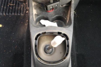 Pretensionneur de ceinture arriere gauche RENAULT CLIO 3