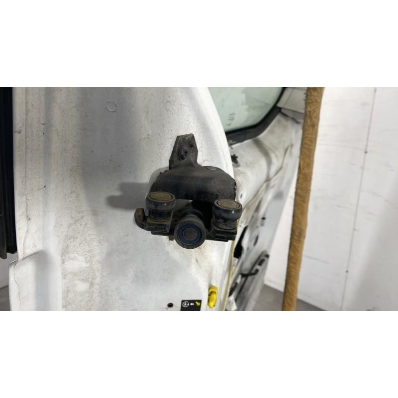 Porte laterale gauche CITROEN BERLINGO 2 Photo n°5