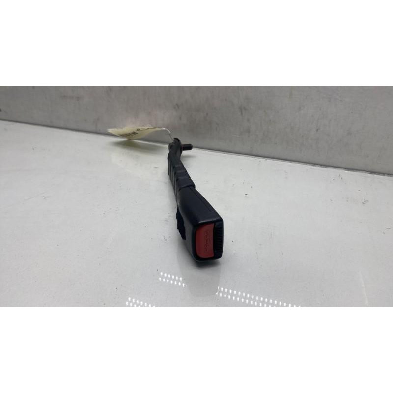 Attache ceinture avant droit SSANGYONG KORANDO 1 Photo n°1