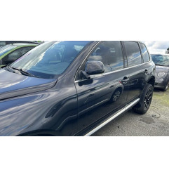 Feu arriere secondaire droit (feux) VOLKSWAGEN TOUAREG 1