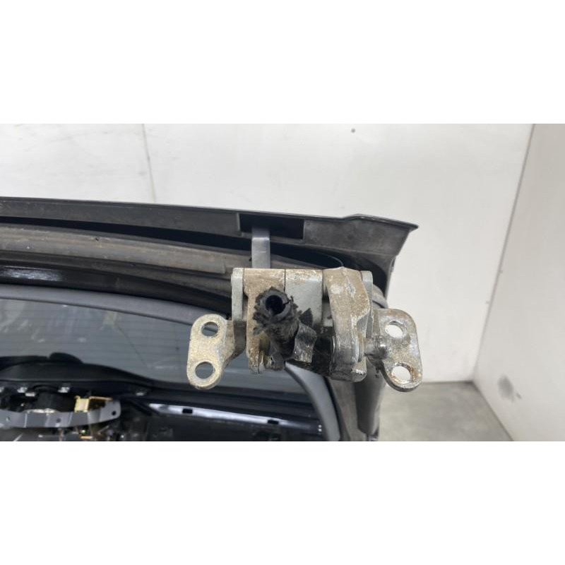 Malle/Hayon arriere VOLKSWAGEN TOUAREG 1 Photo n°8